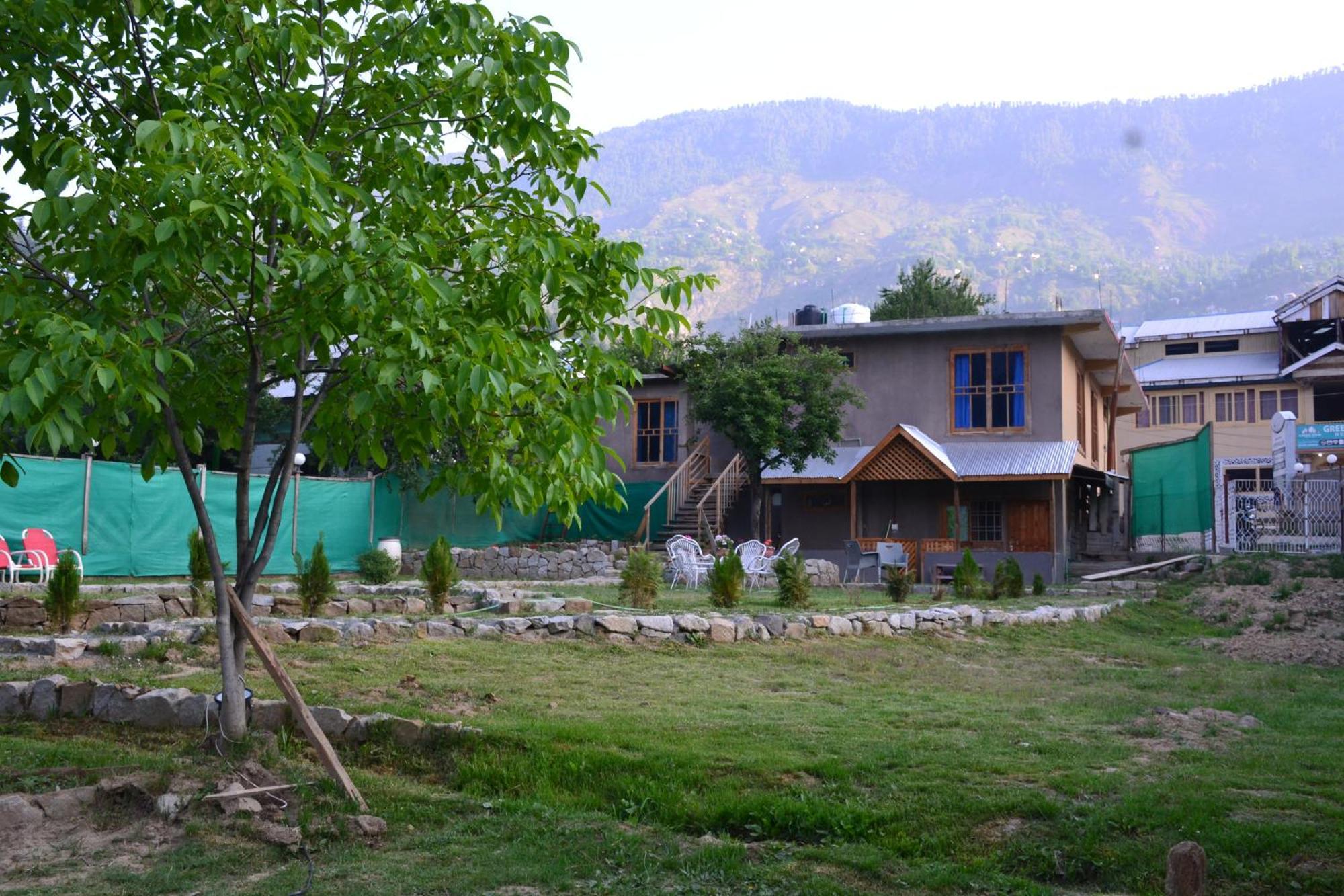 West End Lodges Neelum Exterior photo