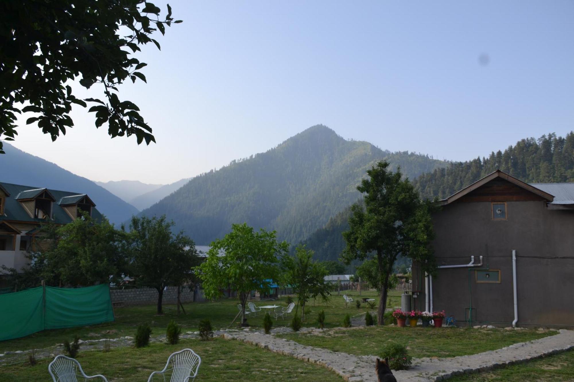 West End Lodges Neelum Exterior photo