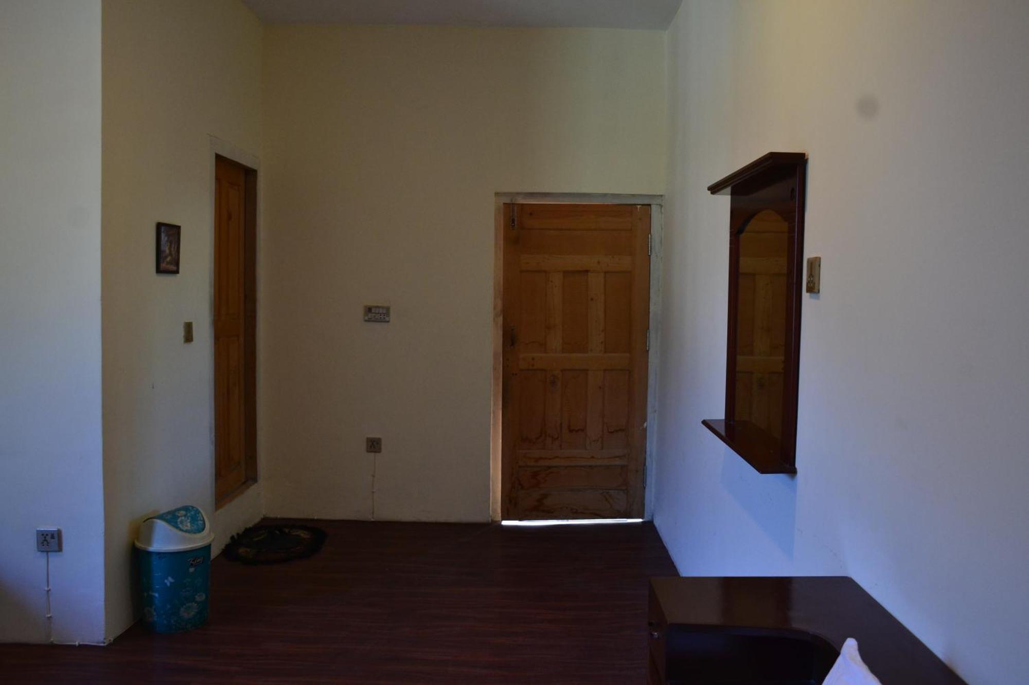 West End Lodges Neelum Exterior photo