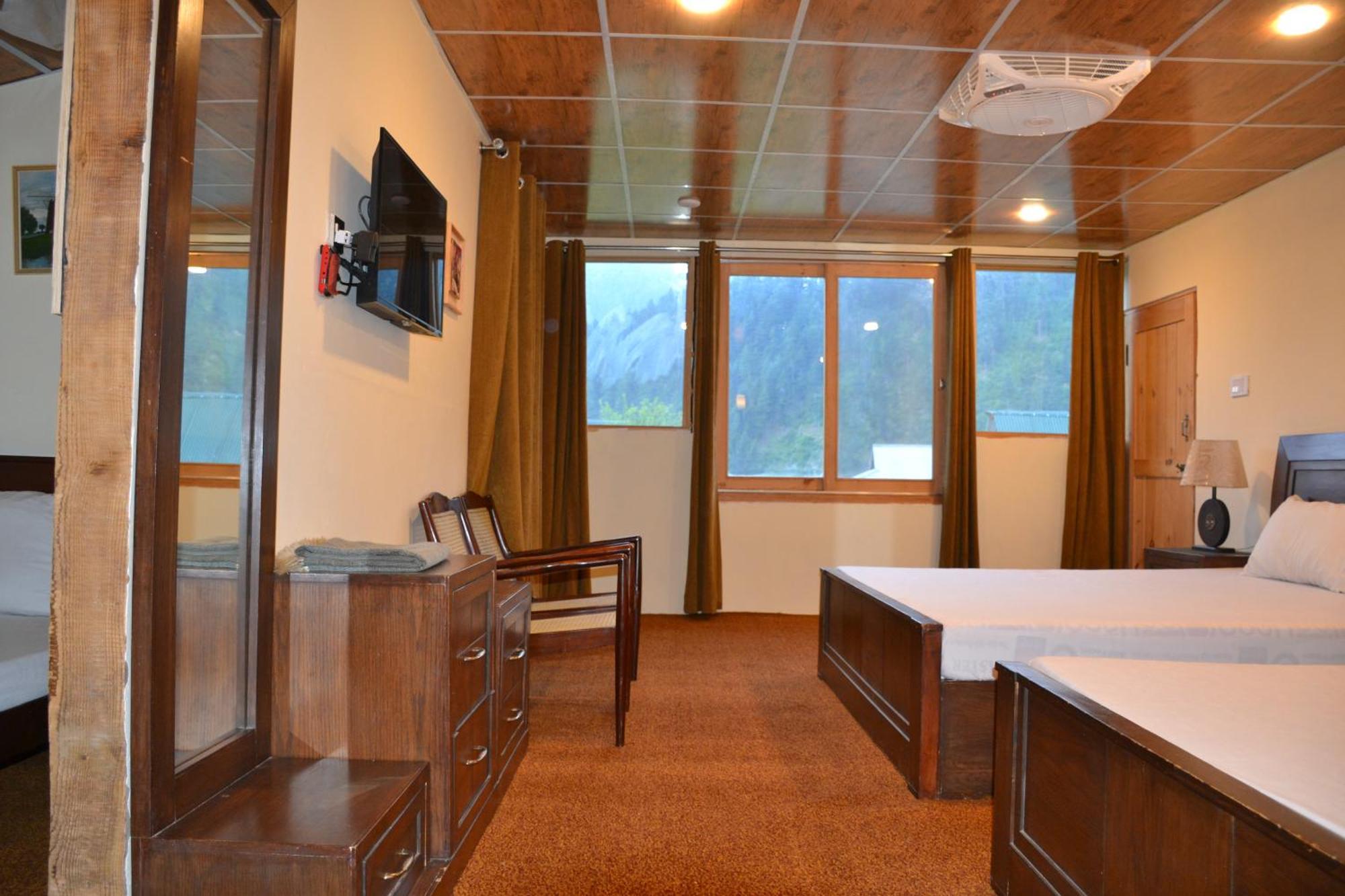 West End Lodges Neelum Exterior photo